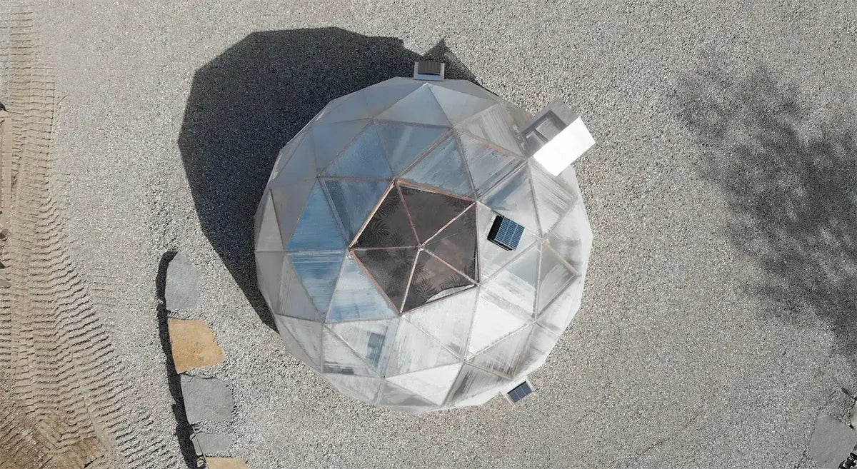 Growing Dome with a clear skylight seen from above