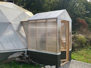 Airlock entryway vestibule